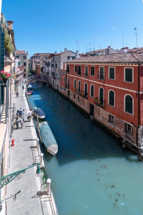 Casanova Deluxe Apartment By Wonderful Italy Venesia Bagian luar foto